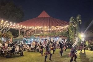 6 Tempat Makan Keluarga Bernuansa Tradisional Jawa di Magelang