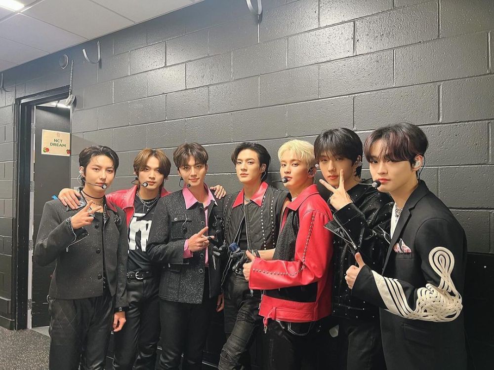 [QUIZ] Tes Gambar Ini Bisa Tebak Siapa Member NCT Dream yang Ajak Kamu Ibadah Natal Bersama!